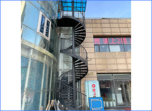 新東方城市商業公園中柱旋轉樓梯