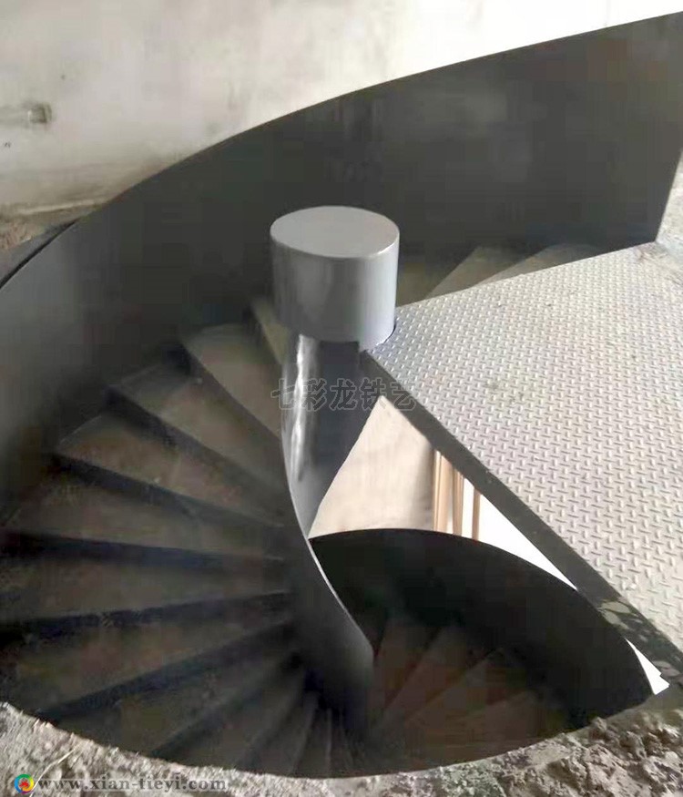 長安縣懸空高板鋼結構旋轉樓梯_4