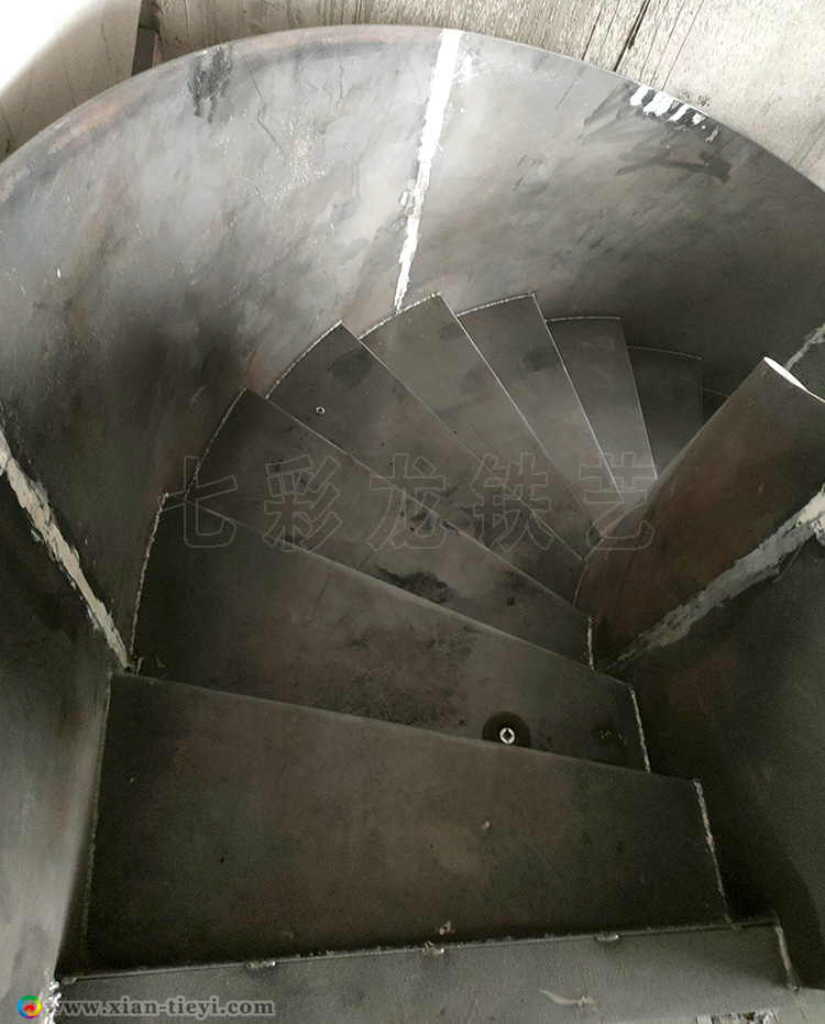 鋼結構高鋼板護欄旋轉螺旋樓梯弧形樓梯_4