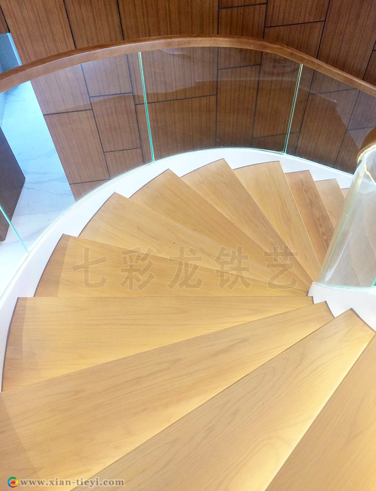 科創中心鋼結構旋轉樓梯_2