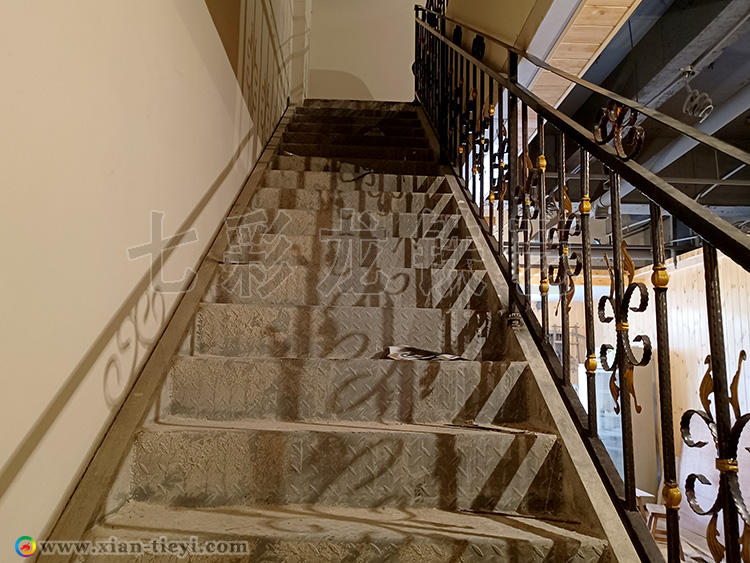 梨園路復古鐵藝護欄_5