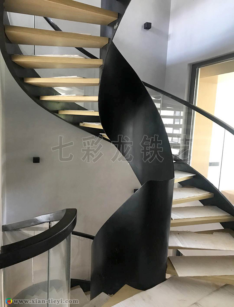 禮泉縣鋼結(jié)構(gòu)旋轉(zhuǎn)樓梯_2