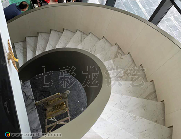 慶陽市鋼結構旋轉樓梯_1