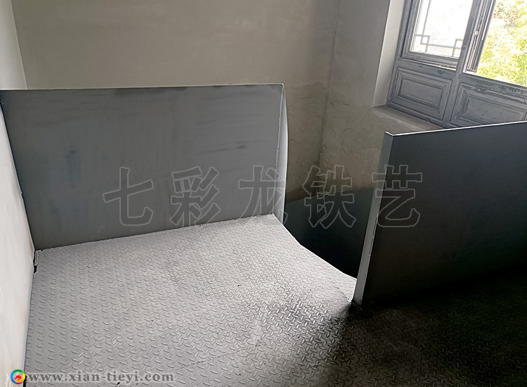 臨潼區桃源府鋼結構封底旋轉樓梯_5