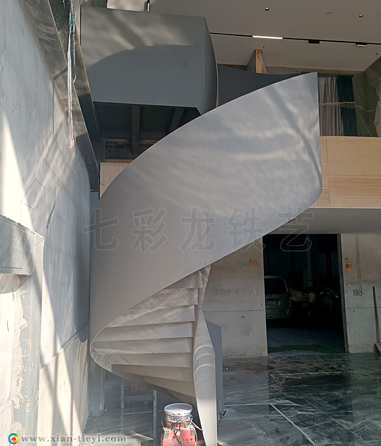 紅星整裝匯高欄鋼結(jié)構(gòu)板式螺旋樓梯_2