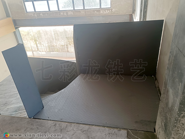 紅星整裝匯高欄鋼結(jié)構(gòu)板式螺旋樓梯_6