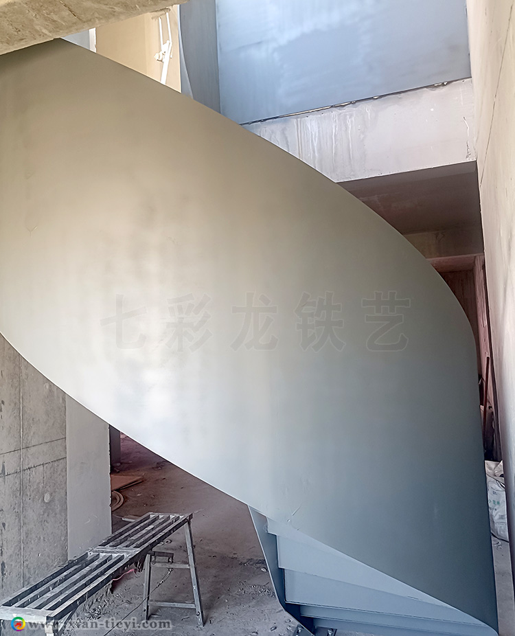 曲江大城室內鋼構螺旋梯_2