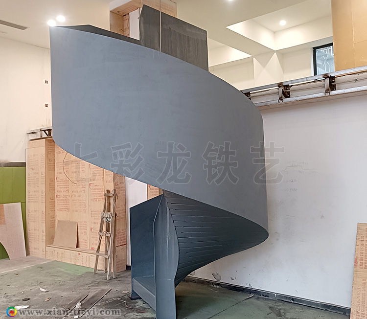 鋼板封底鋼結構高欄旋轉樓梯_5