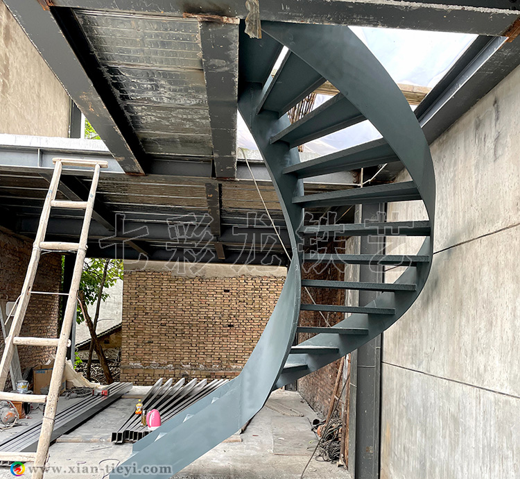 銅川耀州區自建房鋼構旋轉樓梯_5