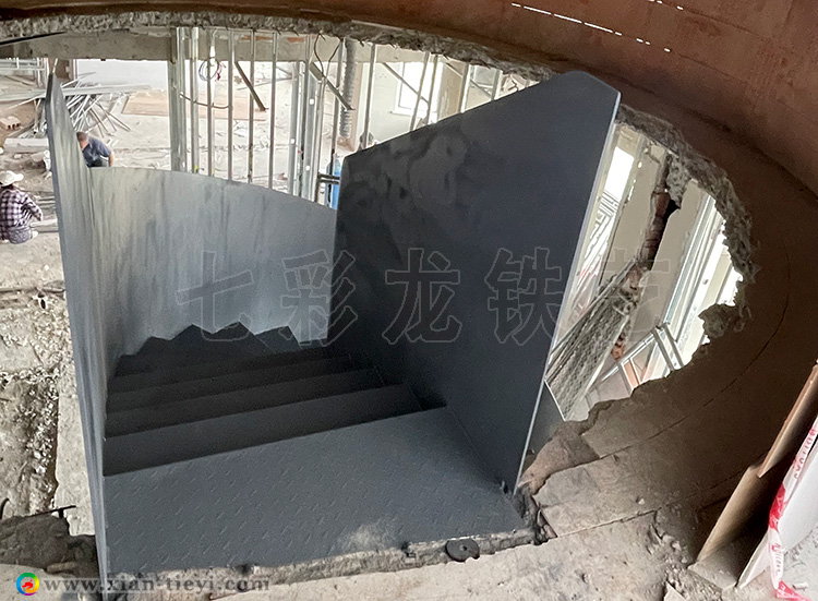 五路口雅致馨悅酒店旋轉樓梯_6