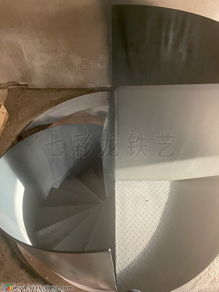 華潤置地時光里鋼構高欄旋梯_4