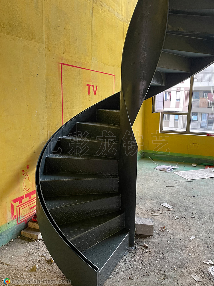 碧桂園云府鋼構旋梯_4