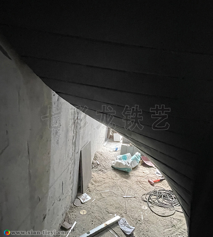 銅川碧桂園卷板旋轉樓梯_5