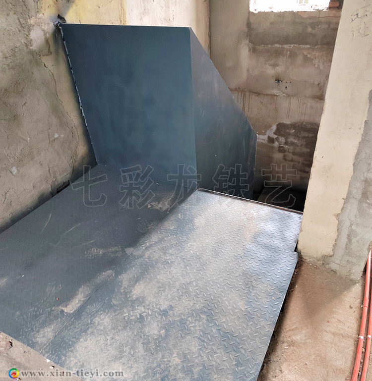 柞水康養公寓鋼結構樓梯_4