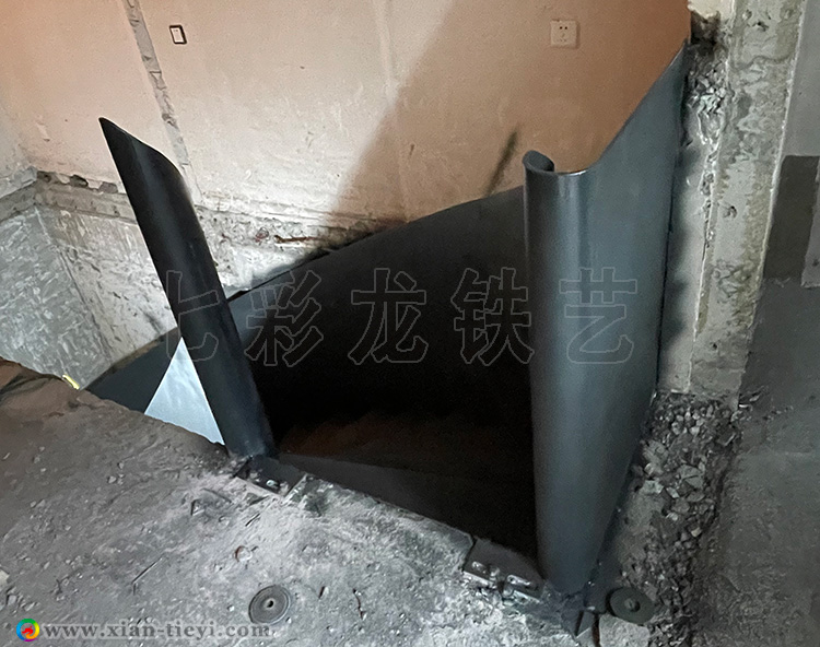 咸陽市鋼結構弧形樓梯_5
